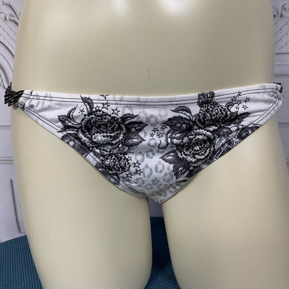 Sinful By Affliction Sarasota Chain Bikini Bottom Guns & Roses Large NWT - Picture 4 of 5